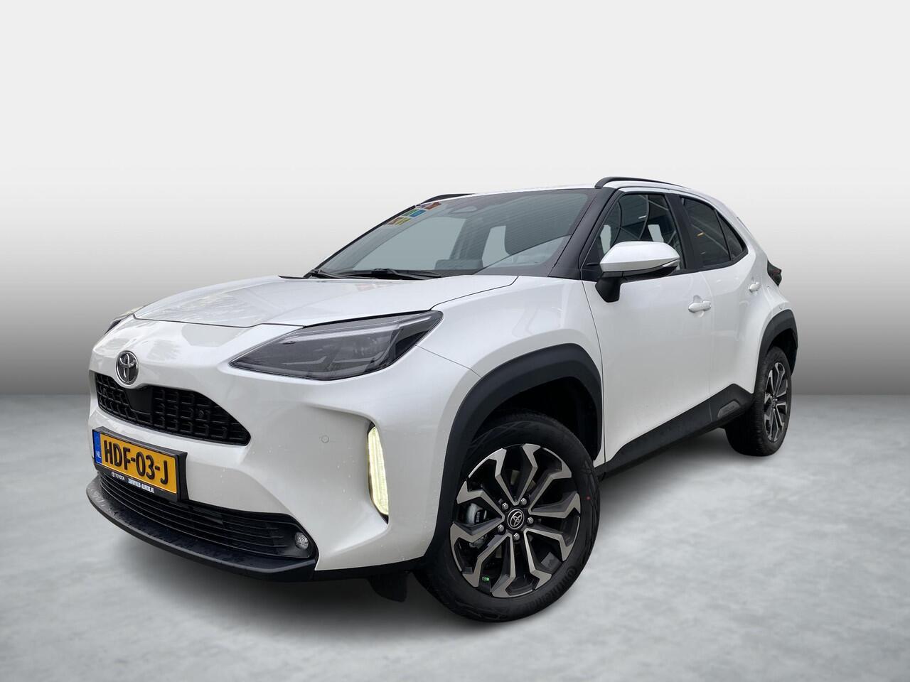 Toyota YARIS Cross 1.5 Hybrid 115 First Edition Comfort Pack Comfort Pack & parelmoer lak