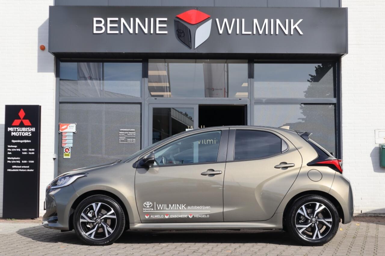 Toyota YARIS 1.5 Hybrid 115 First Edition