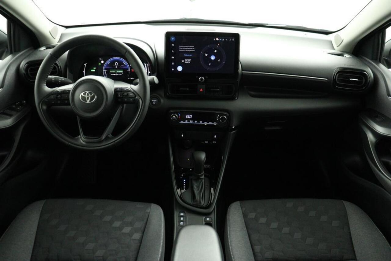 Toyota YARIS 1.5 Hybrid 115 First Edition | Apple Carplay/Android Auto | Parkeersensoren | Stoel/Stuurverwarming | Comfort Pack |