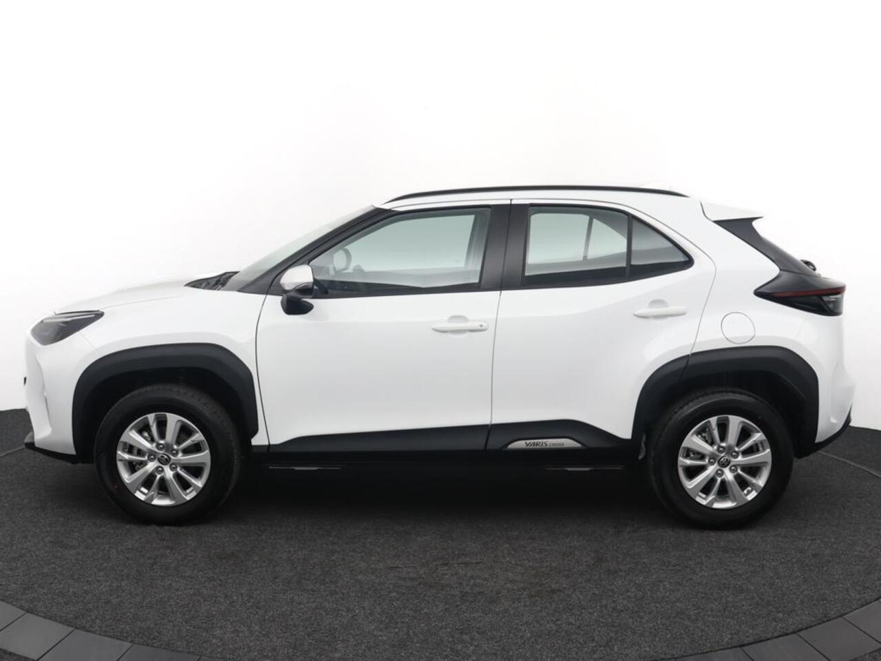 Toyota YARIS Cross 1.5 Hybrid 115 Active | Nieuw uit Voorraad leverbaar! | incl.Toyota Mania actiie T.W.V. ¤2000,-