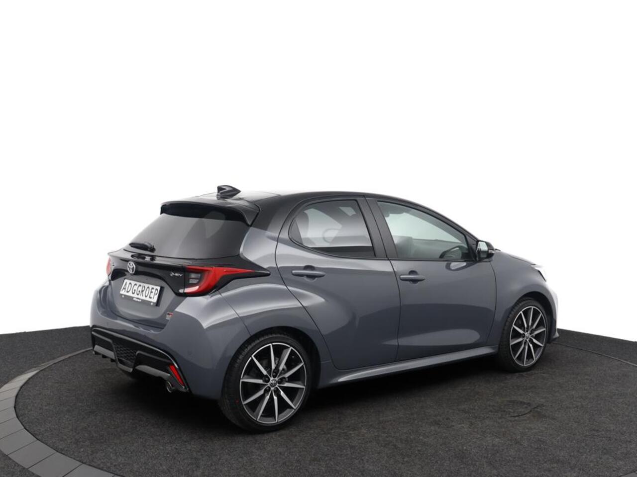 Toyota YARIS 1.5 Hybrid 130 GR Sport | Panoramadak | JBL Audio |