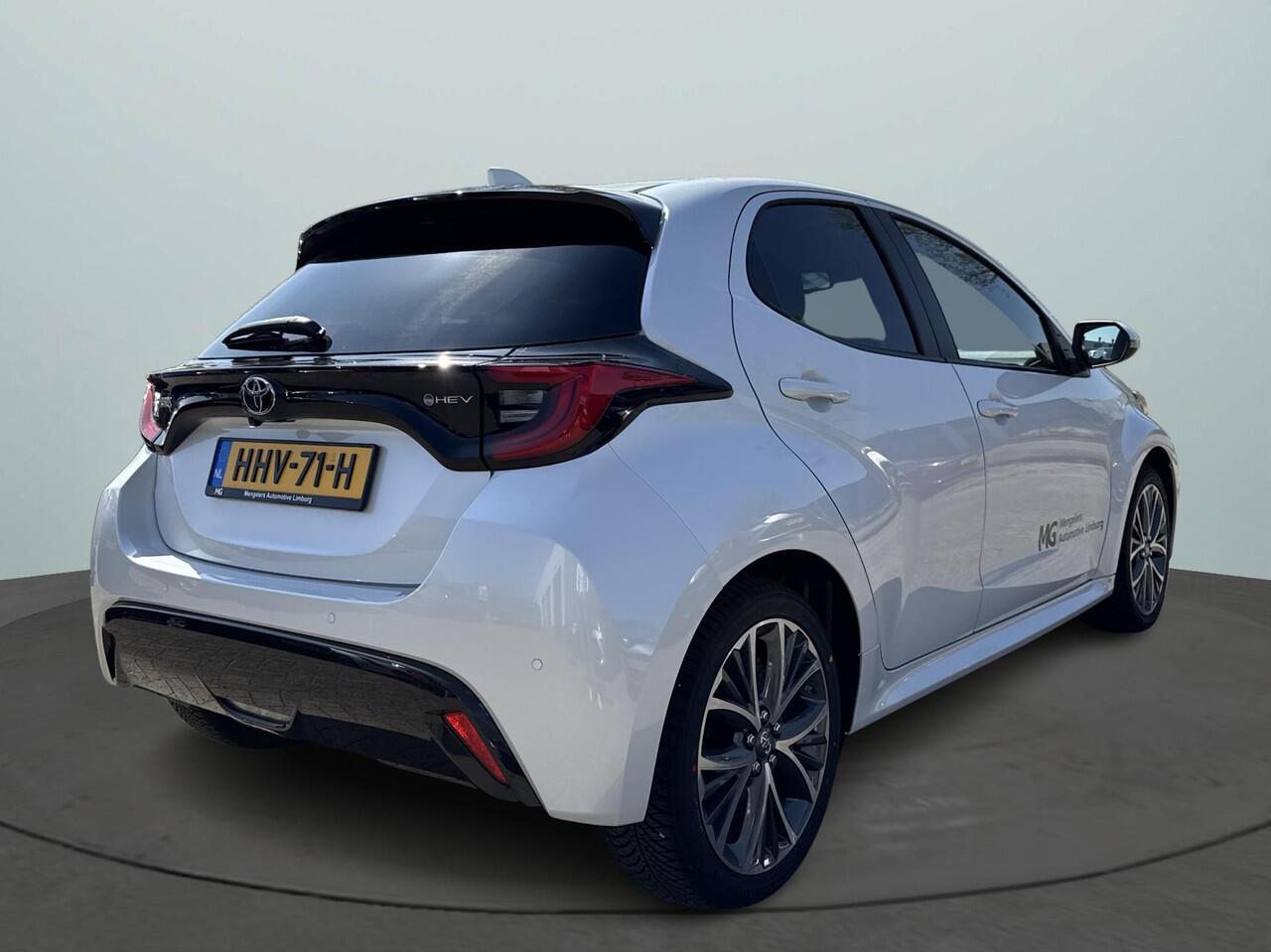 Toyota YARIS 1.5 Hybrid 130 Executive | Rijklaar |