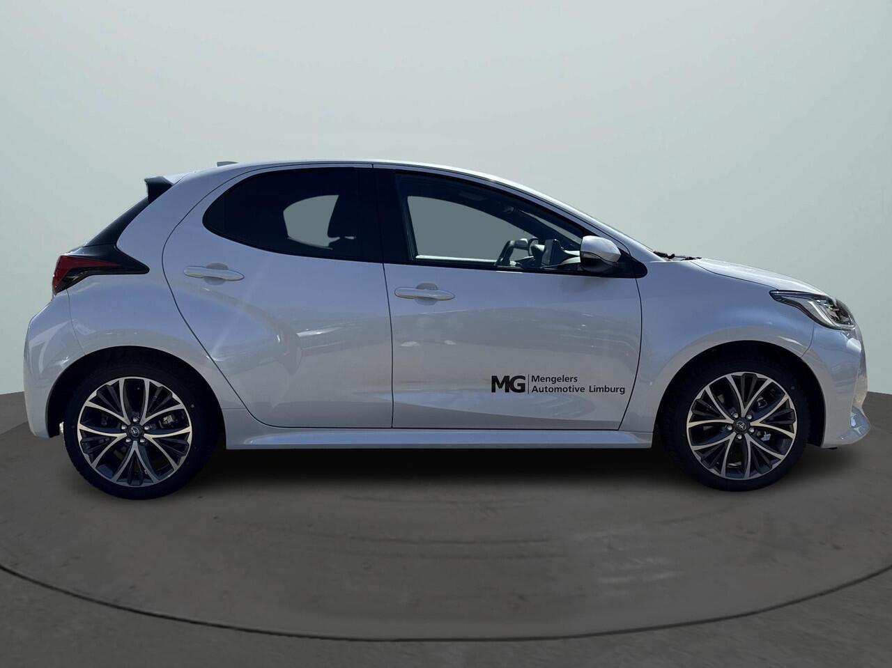 Toyota YARIS 1.5 Hybrid 130 Executive | Rijklaar |