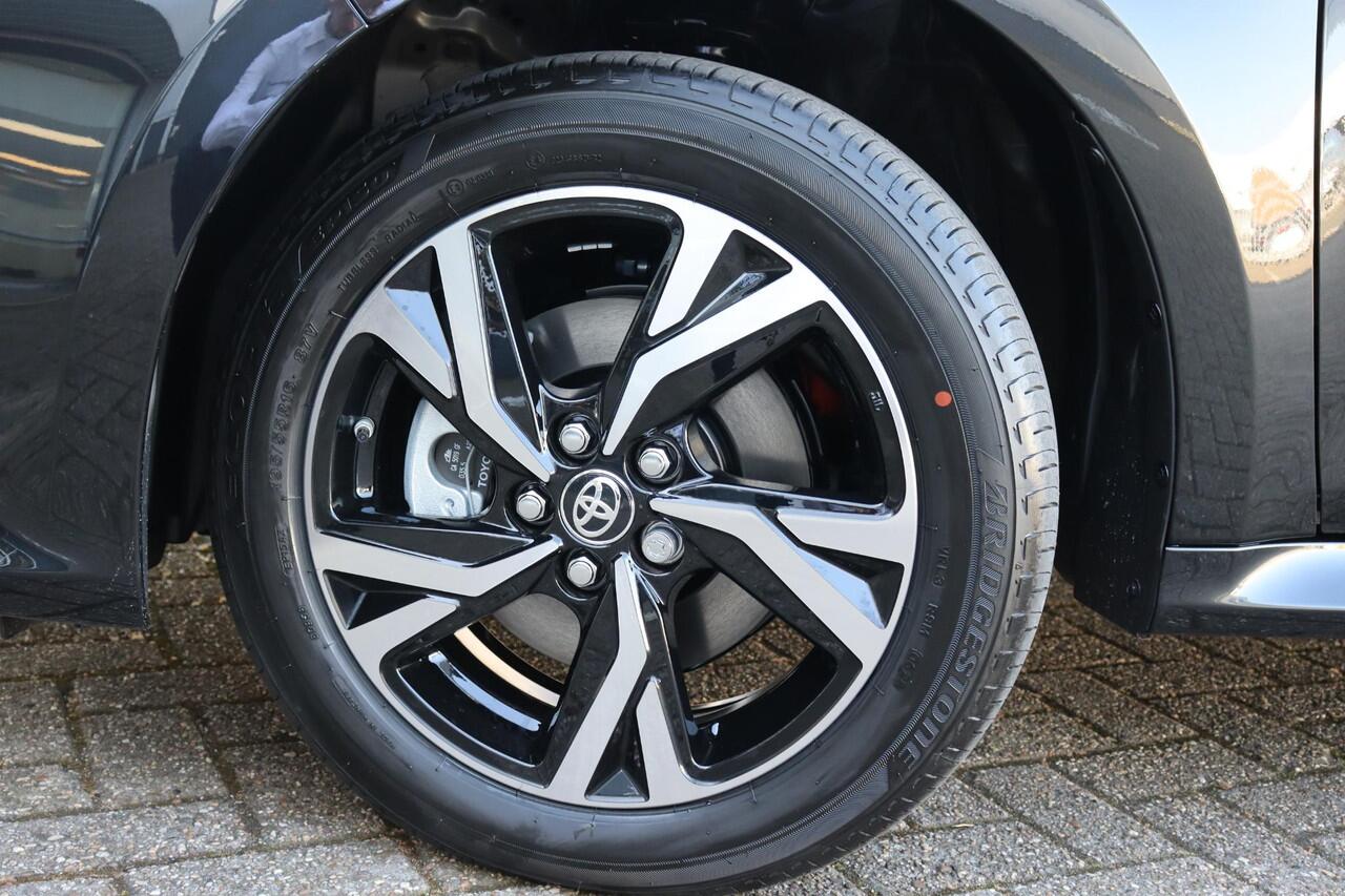 Toyota YARIS 1.5 Hybrid 115 Dynamic Comfort Pack Toyota Yaris 1.5 Hybrid 115 Dynamic