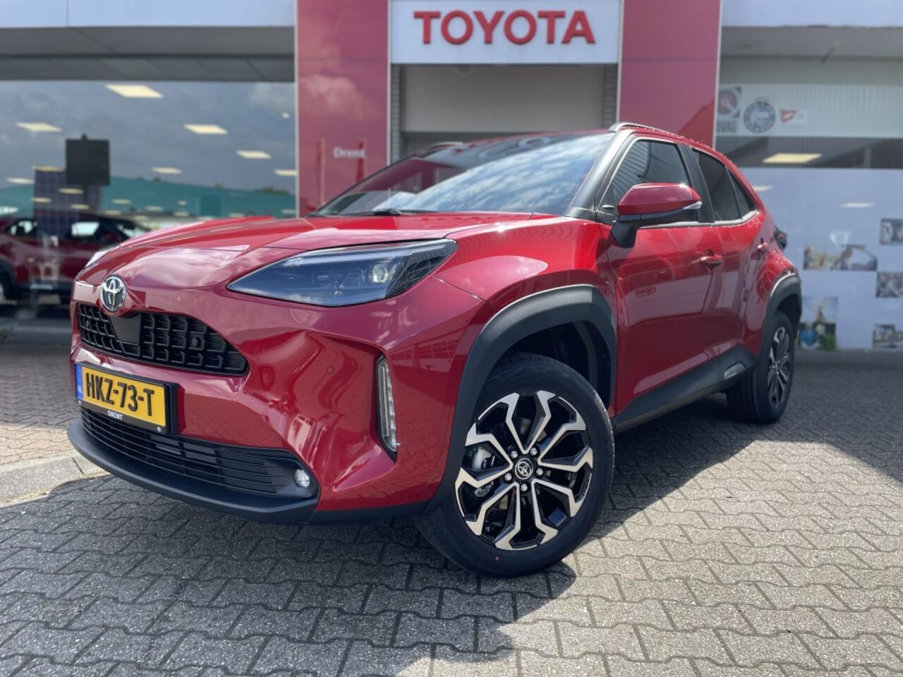 Toyota YARIS 1.5 Hybrid 115 First Edition | Comfort Pack | Sensoren v/a |