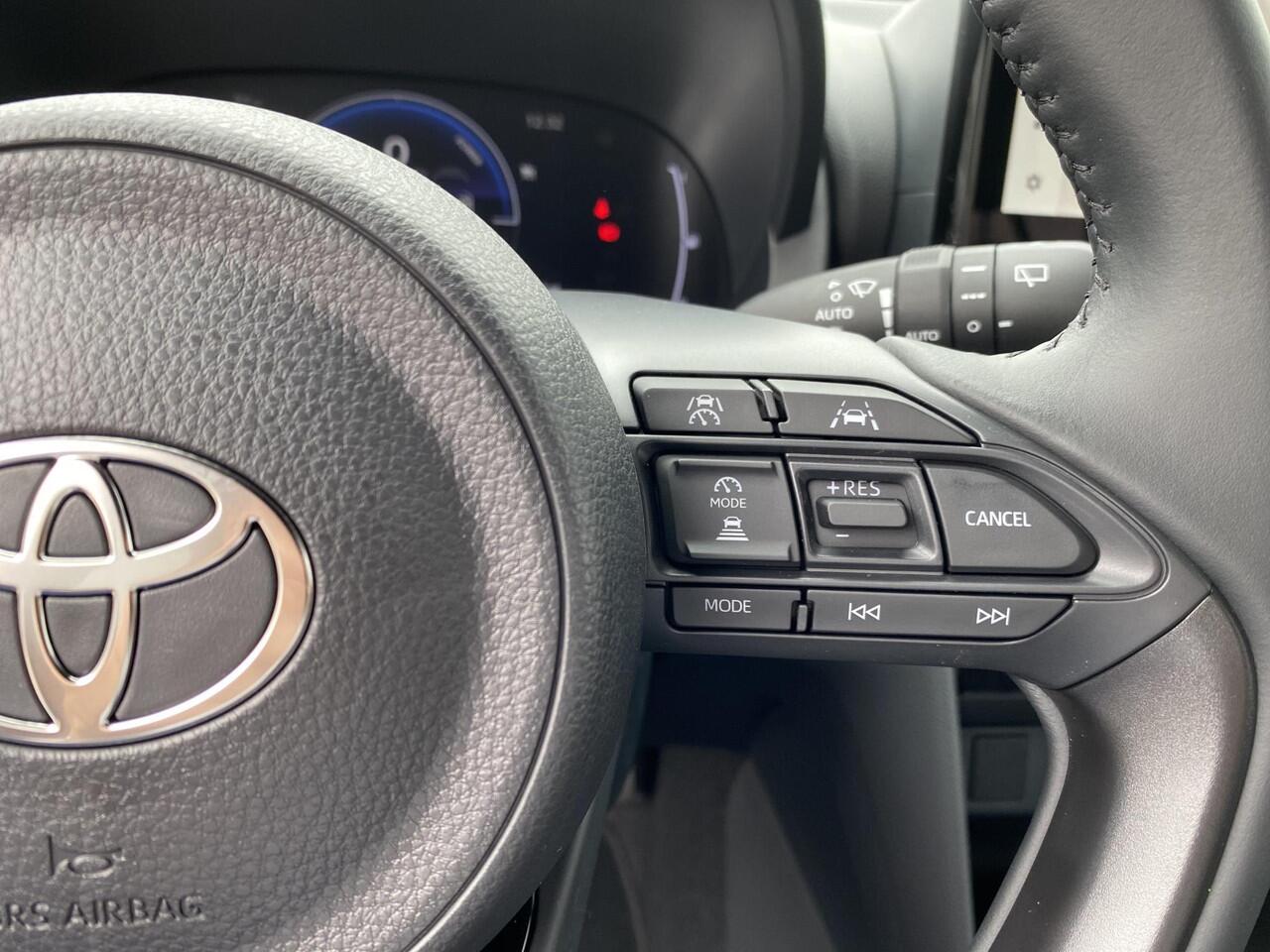 Toyota YARIS Cross 1.5 Hybrid 115 Dynamic Comfort Pack