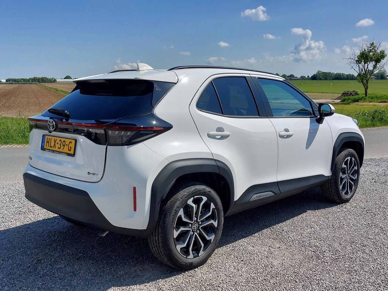 Toyota YARIS Cross 1.5 Hybrid 130 Team D APP NAVI | NIEUWE AUTO !!