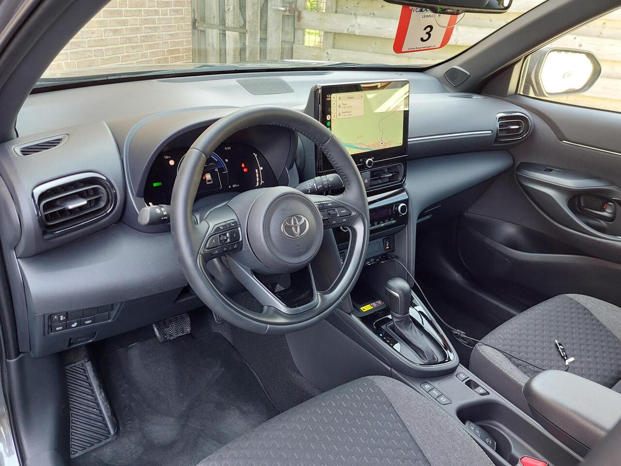 Toyota YARIS Cross 1.5 Hybrid 130 Team D APP NAVI | NIEUWE AUTO !!