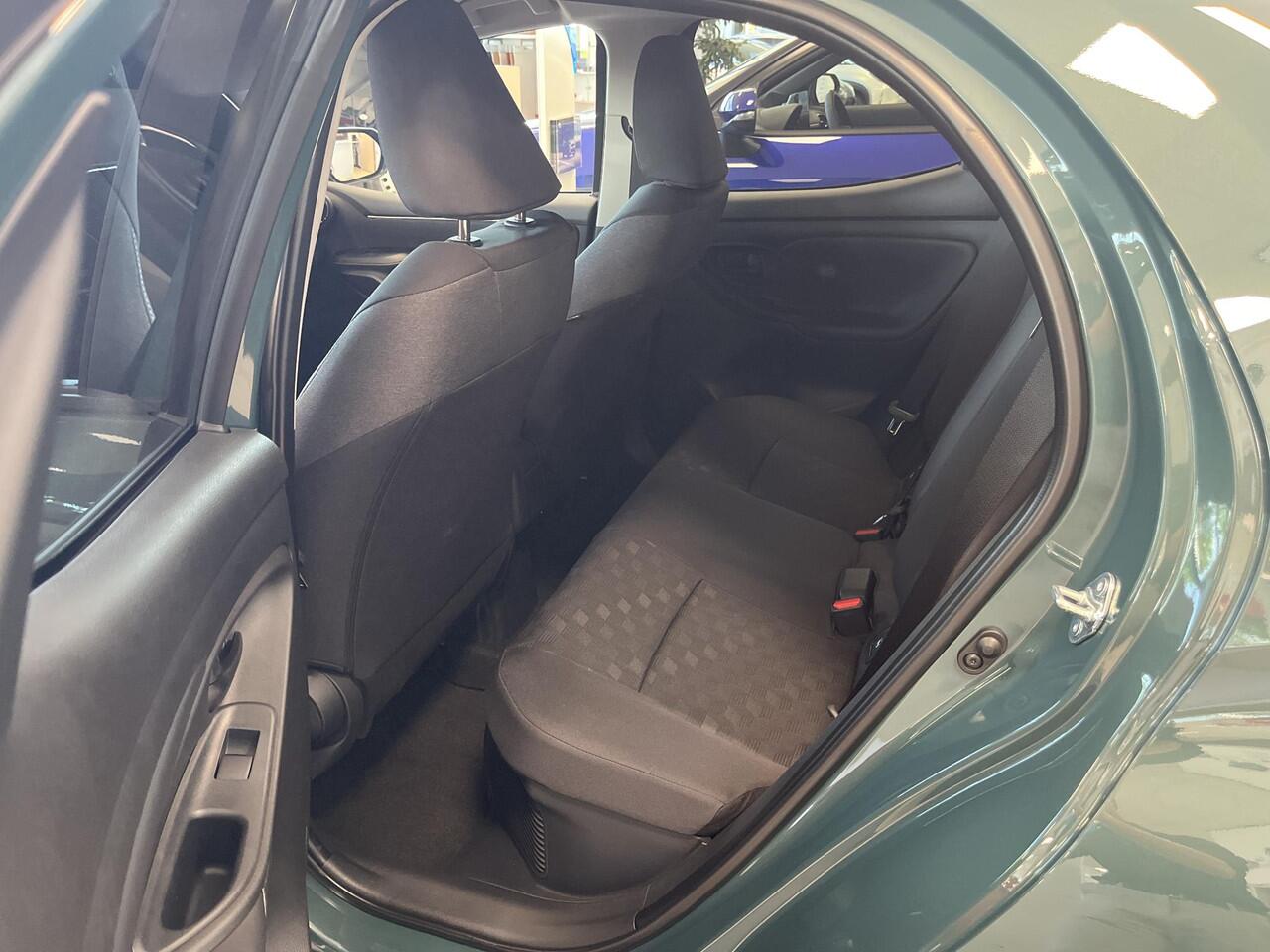 Toyota YARIS 115 Dynamic | Comfort Pack | Nieuw en direct leverbaar