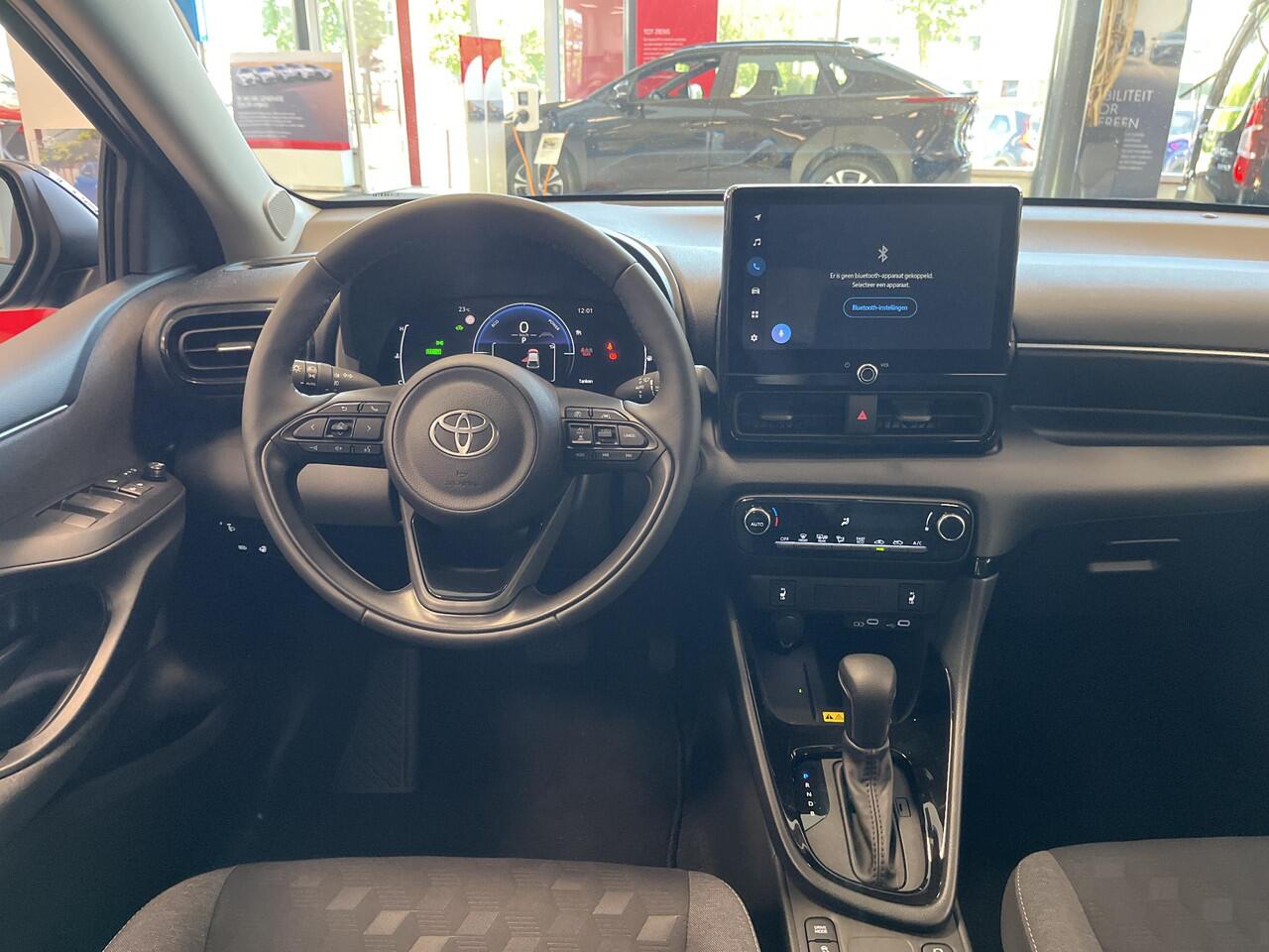 Toyota YARIS 115 Dynamic | Comfort Pack | Nieuw en direct leverbaar