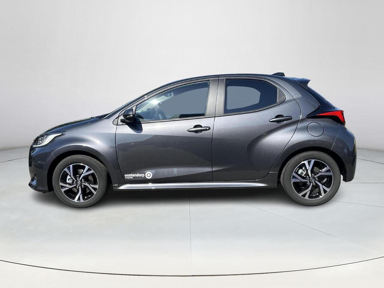 Toyota YARIS 1.5 Hybrid 115 Dynamic | Demonstratie auto | Comfort Pack | Ash grey metallic |