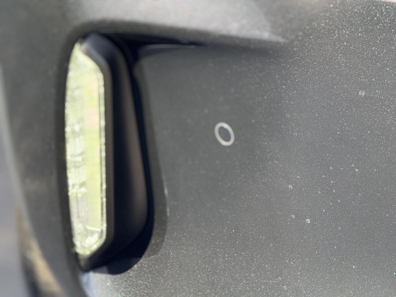 Toyota YARIS Cross 1.5 Hybrid 115 Dynamic + Comfort Pack Nieuw Model 2025 uit voorraad leverbaar