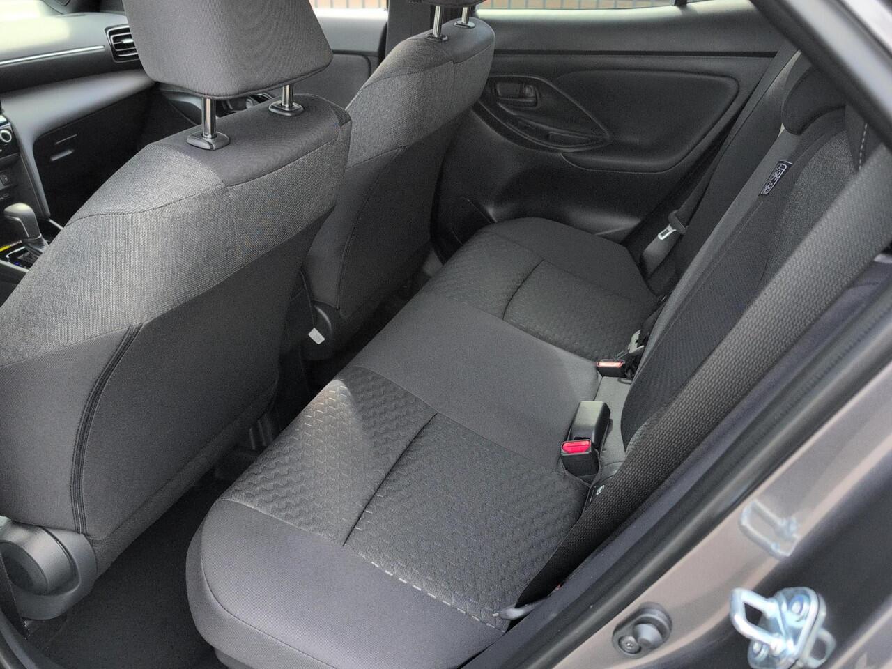 Toyota YARIS Cross 1.5 Hybrid 115 Dynamic Comfort Pack | Android Auto | Apple Carplay | NIEUWE Auto