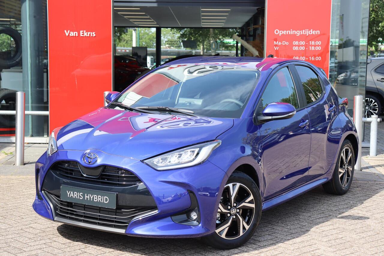 Toyota YARIS 1.5 Hybrid 115 Dynamic, Comfort Pack, Nieuw en in December leverbaar met ¤2.000,- voordeel