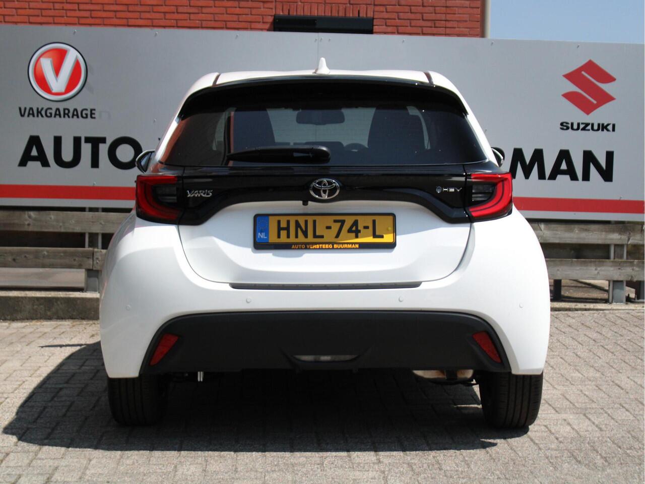 Toyota YARIS 1.5 Hybrid 115 Teamplayer Achteruitrijcamera, Parkeersensoren voor en achter, Airco Automatisch, Cruise Control Adaptief