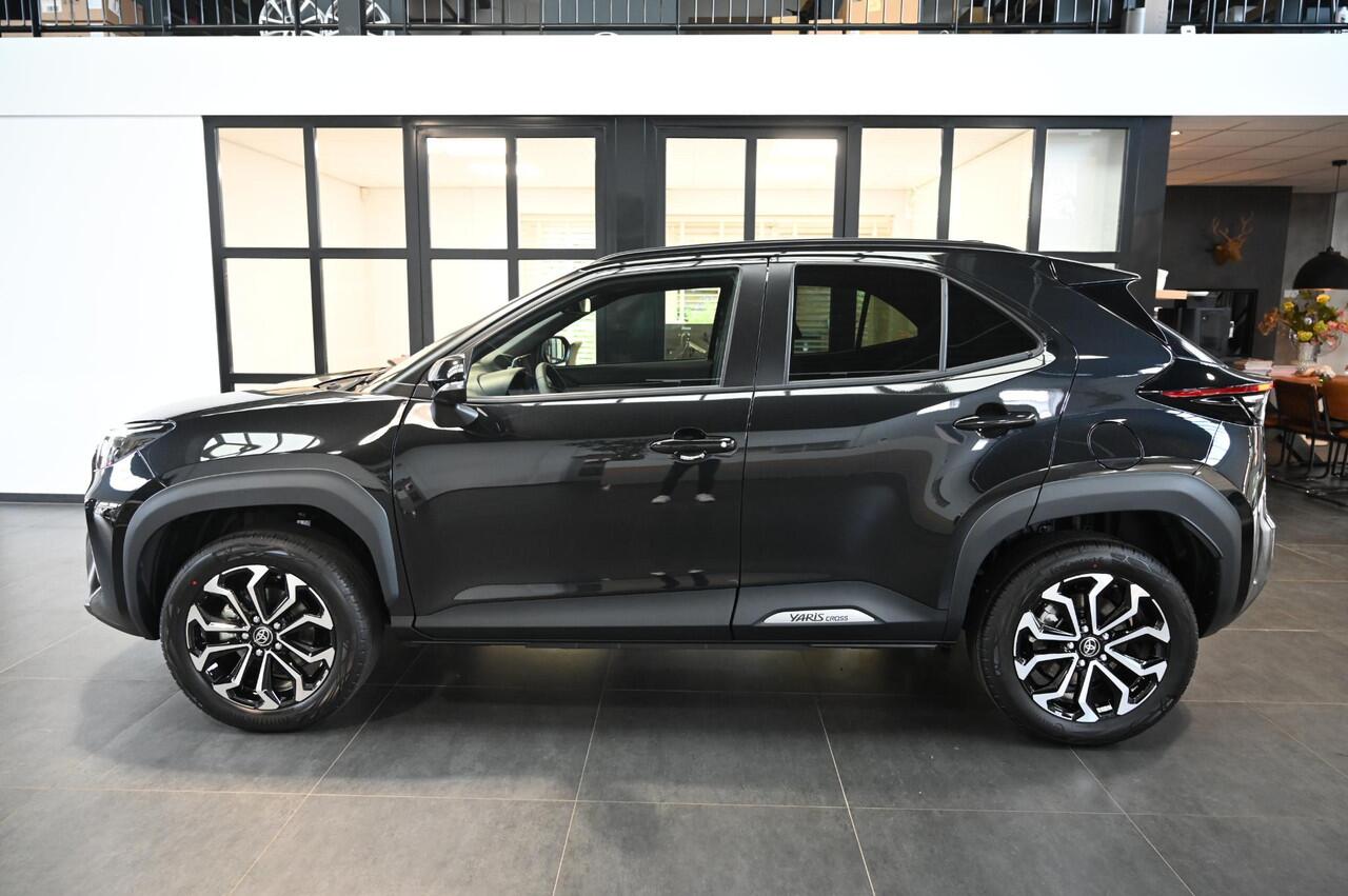 Toyota YARIS Cross Hybrid 130 automaat Dynamic met Comfort Pack *BTW* *Nieuwe auto* *AANBIEDING*