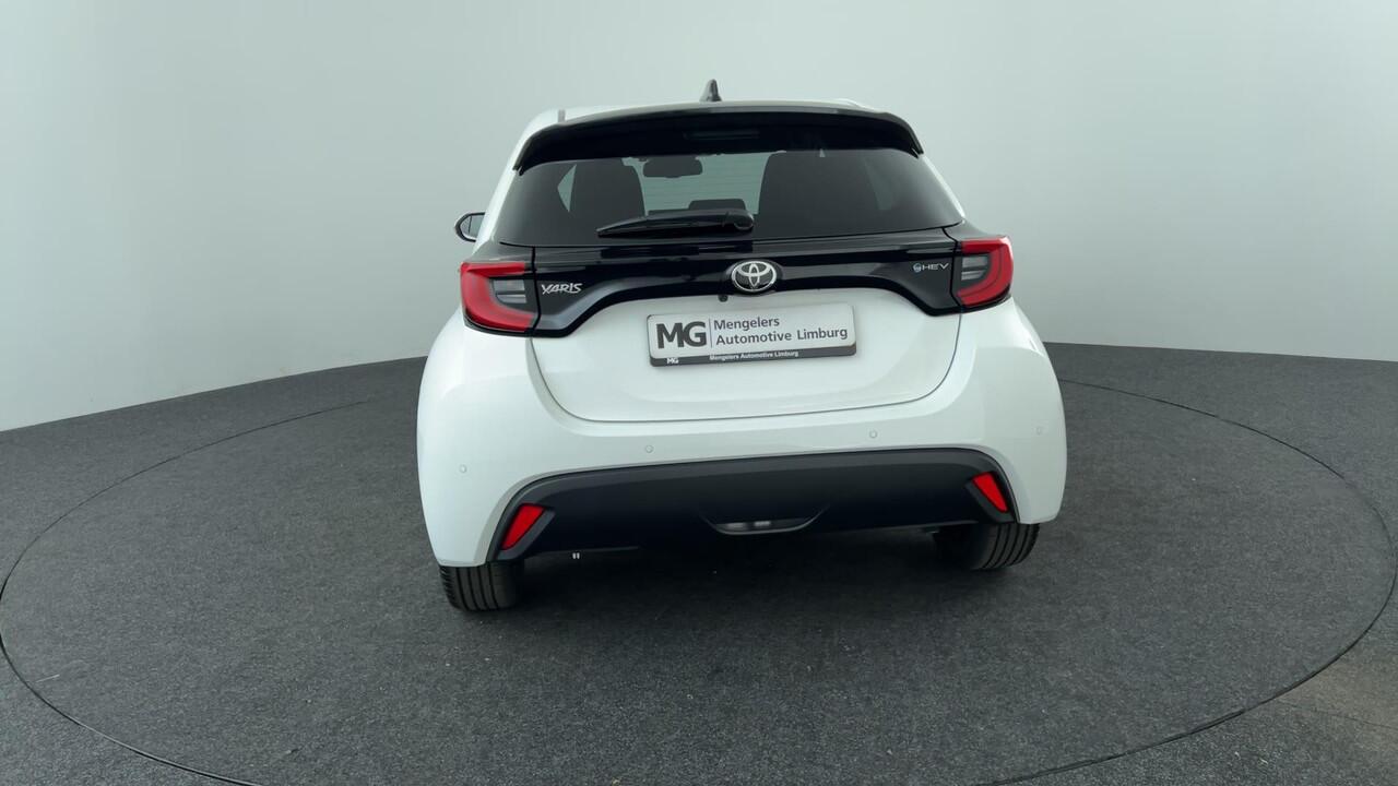 Toyota YARIS 1.5 Hybrid 115 Dynamic | Rijklaar | Comfort Pack | Parkeersensoren | Dodehoeksensor