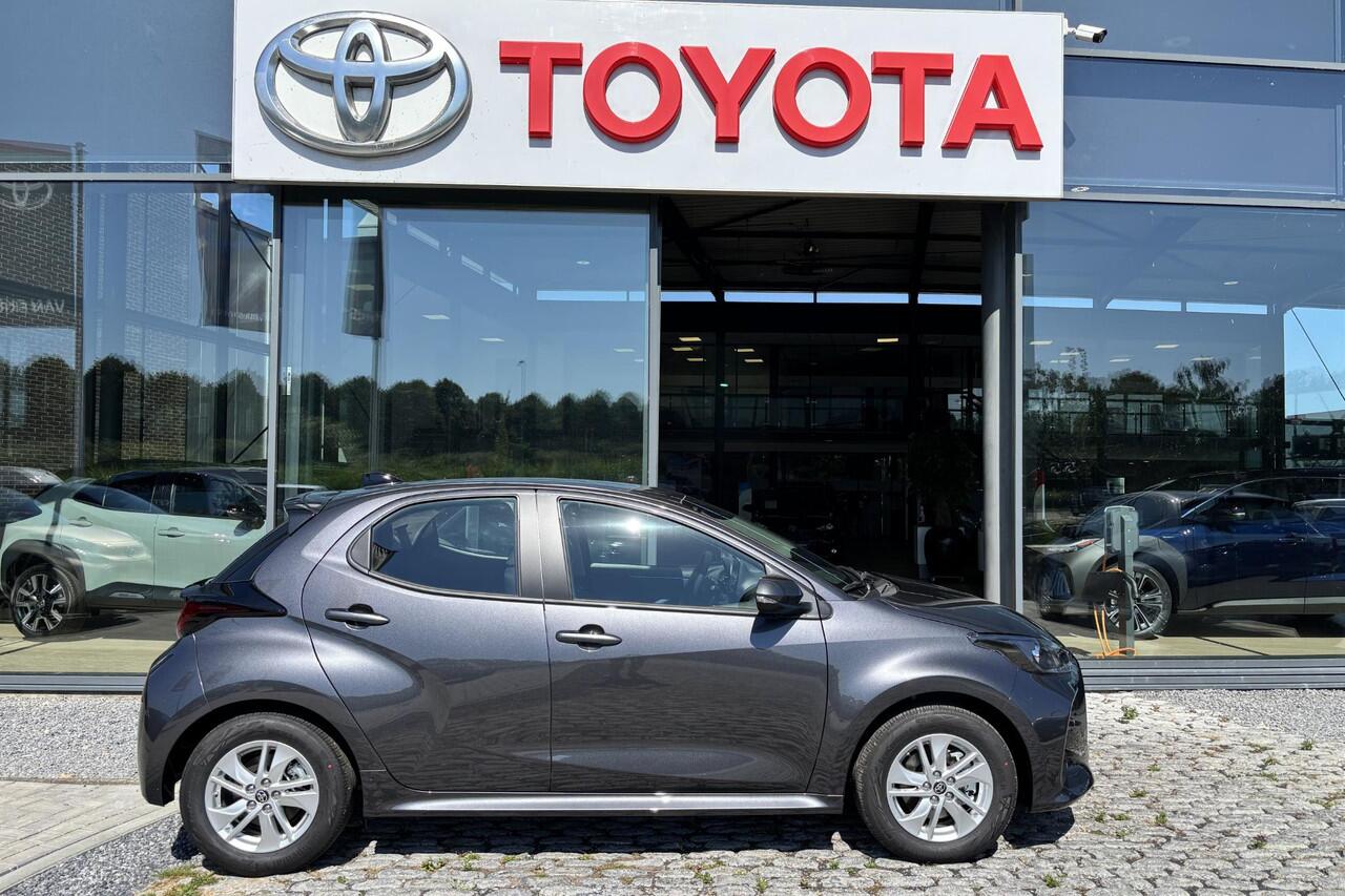 Toyota YARIS 1.5 Hybrid 115 Active Limited, Parkeersensoren, Stoelverwarming, Apple carplay, Android auto.
