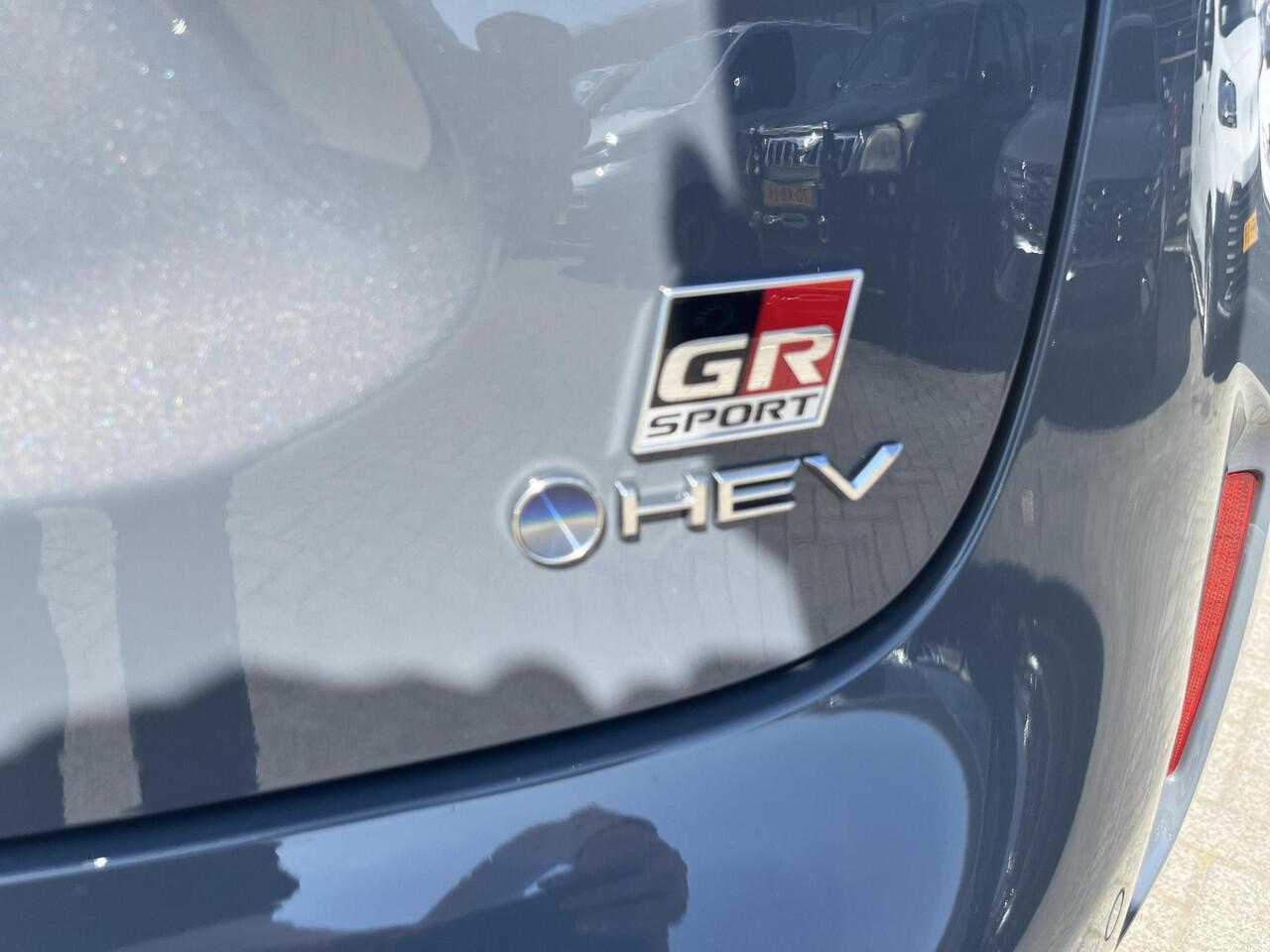 Toyota YARIS Cross 1.5 Hybrid 130 GR Sport | GR Sport Plus Pack | All-in prijs!