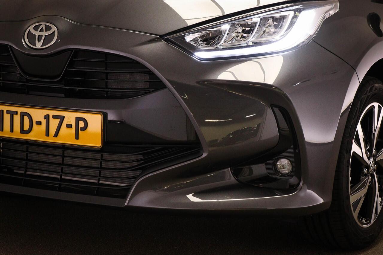 Toyota YARIS 1.5 Hybrid 115 First Edition | CLIMA | STUURVERWARMING | APPLE | CAMERA