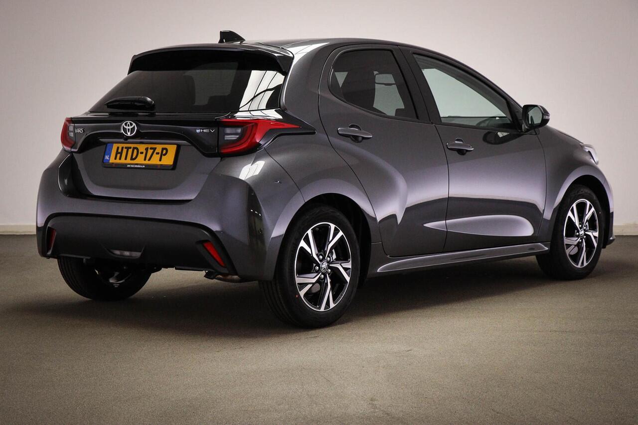 Toyota YARIS 1.5 Hybrid 115 First Edition | CLIMA | STUURVERWARMING | APPLE | CAMERA