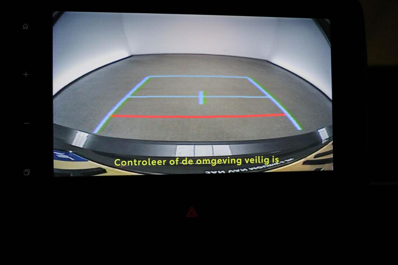 Toyota YARIS 1.5 Hybrid 115 First Edition | CLIMA | STUURVERWARMING | APPLE | CAMERA