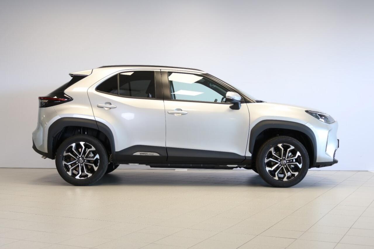 Toyota YARIS 1.5 Hybrid Teamplayer 130PK - Winter+safety pakket - Apple CarPlay - Dodehoek