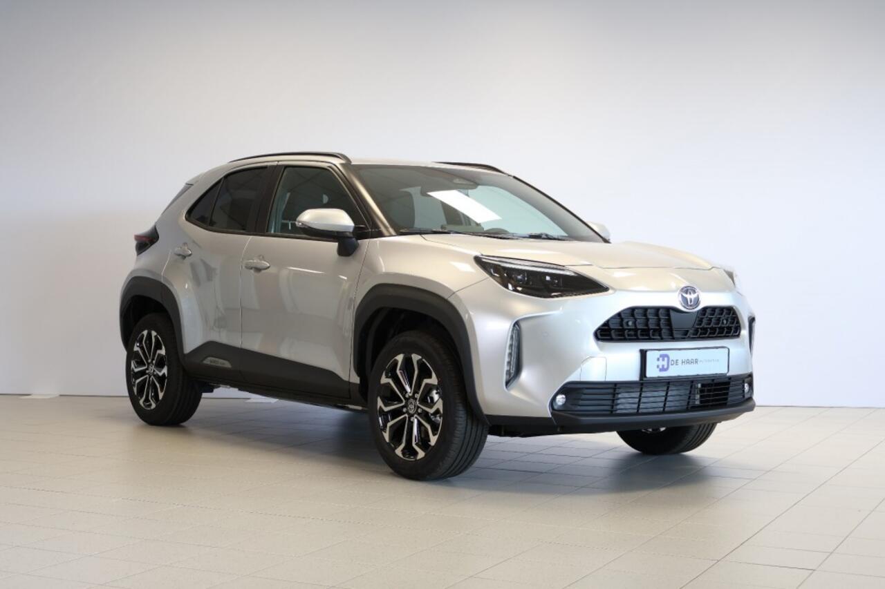 Toyota YARIS 1.5 Hybrid Teamplayer 130PK - Winter+safety pakket - Apple CarPlay - Dodehoek