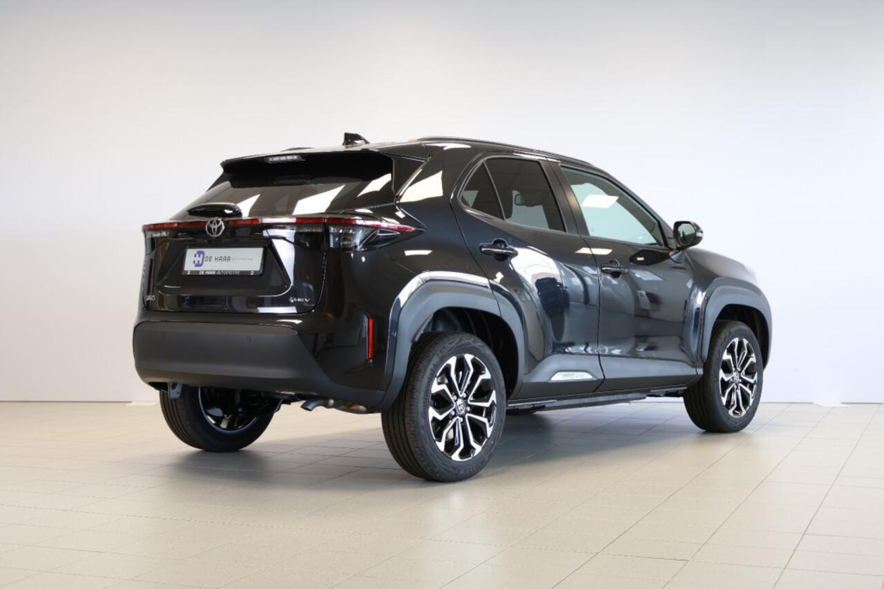 Toyota YARIS 1.5 Hybrid Teamplayer 130PK - Winter+safety pakket - Apple CarPlay - Dodehoek