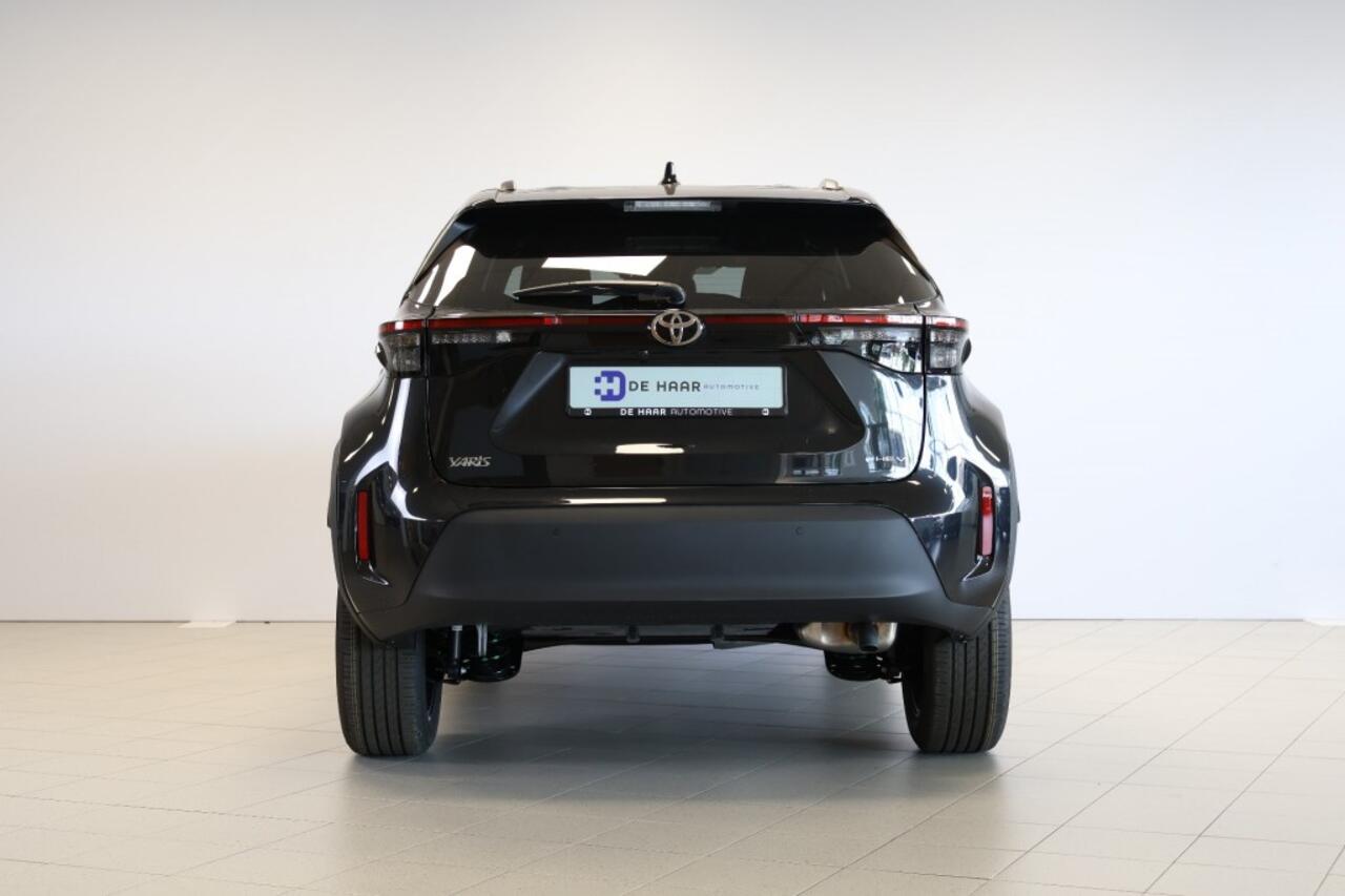 Toyota YARIS 1.5 Hybrid Teamplayer 130PK - Winter+safety pakket - Apple CarPlay - Dodehoek