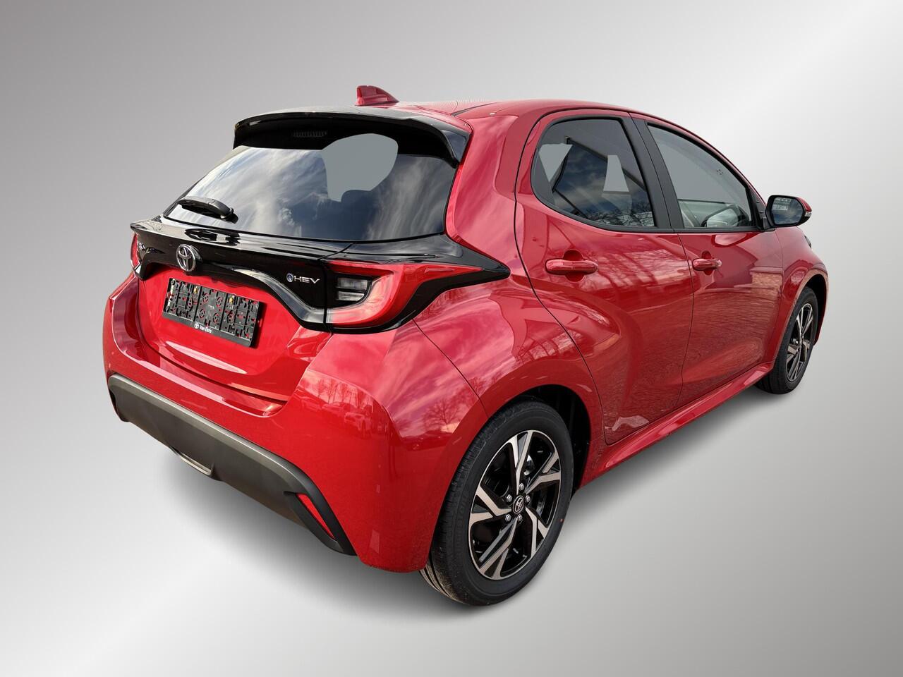 Toyota YARIS 1.5 Hybrid 115 First Edition, Apple Carplay Android Auto, Adaptive Cruise Controle ,Privacy Glass,Smart Key