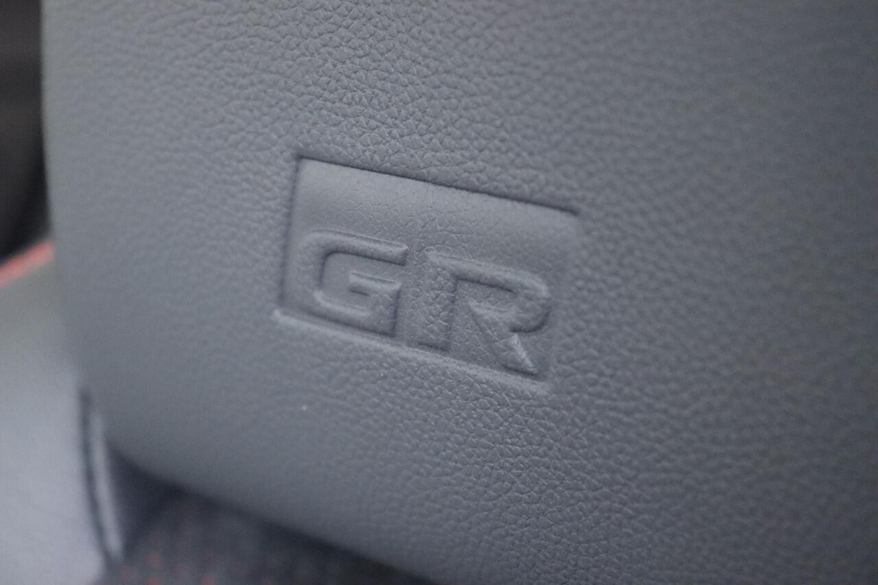 Toyota YARIS Cross 1.5 Hybrid 130 GR Sport