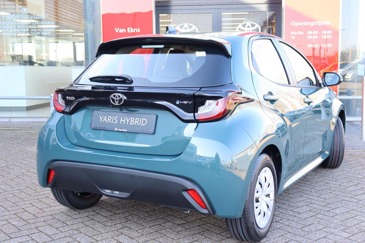 Toyota YARIS 1.5 Hybrid 115 Comfort , NIEUW en in December leverbaar met ¤2.000,- voordeel