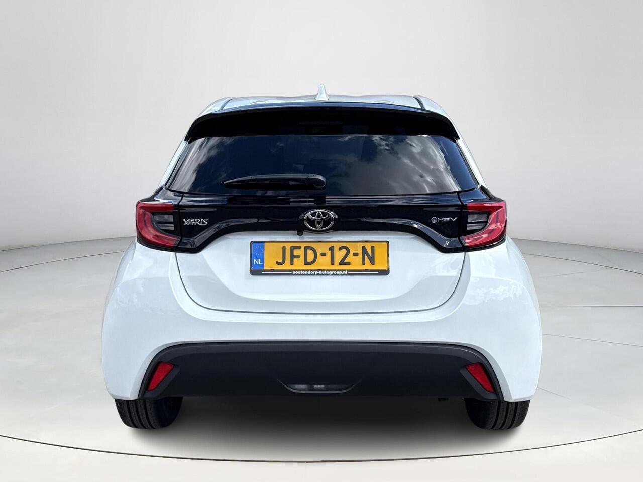 Toyota YARIS 1.5 Hybrid 115 Dynamic **KEYLESS/ ADAPTIEF CRUISE CONTROL/ NAVIGATIE/ APPLE CARPLAY**