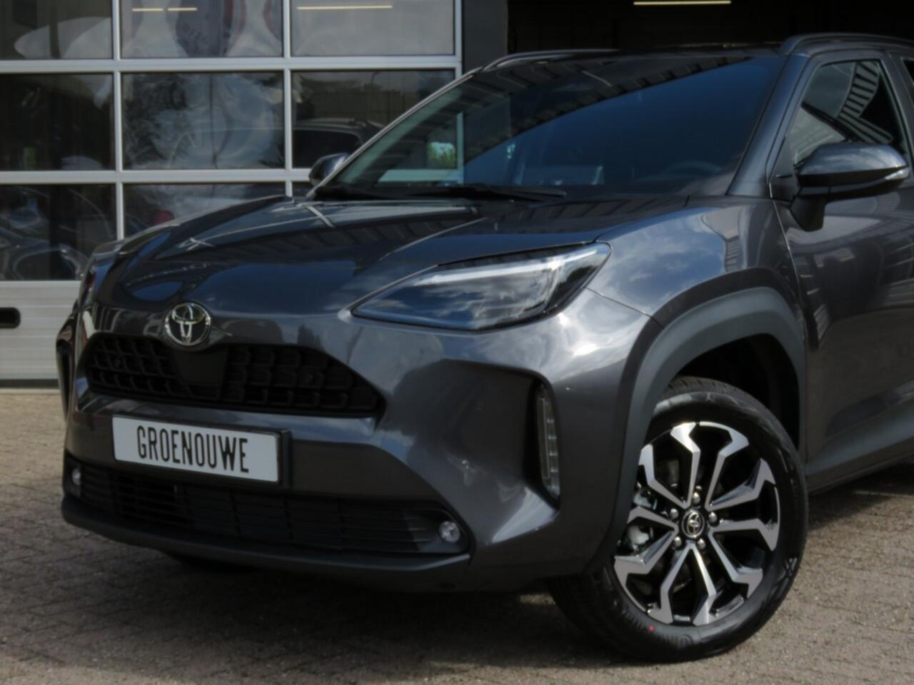 Toyota YARIS 1.5 130pk Aut.Hybrid Dynamic / Stoel en stuurverw. / Camera / Carplay-android auto / FABRIEKS garantie