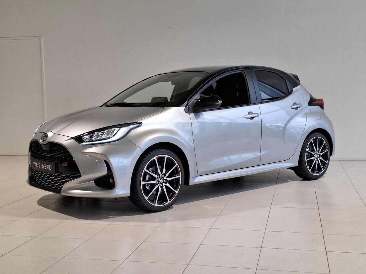 Toyota YARIS 1.5 Hybrid 130 GR Sport | Plus Pack | Panoramadak | Stuur & Stoel verwarming | JBL | BSM |