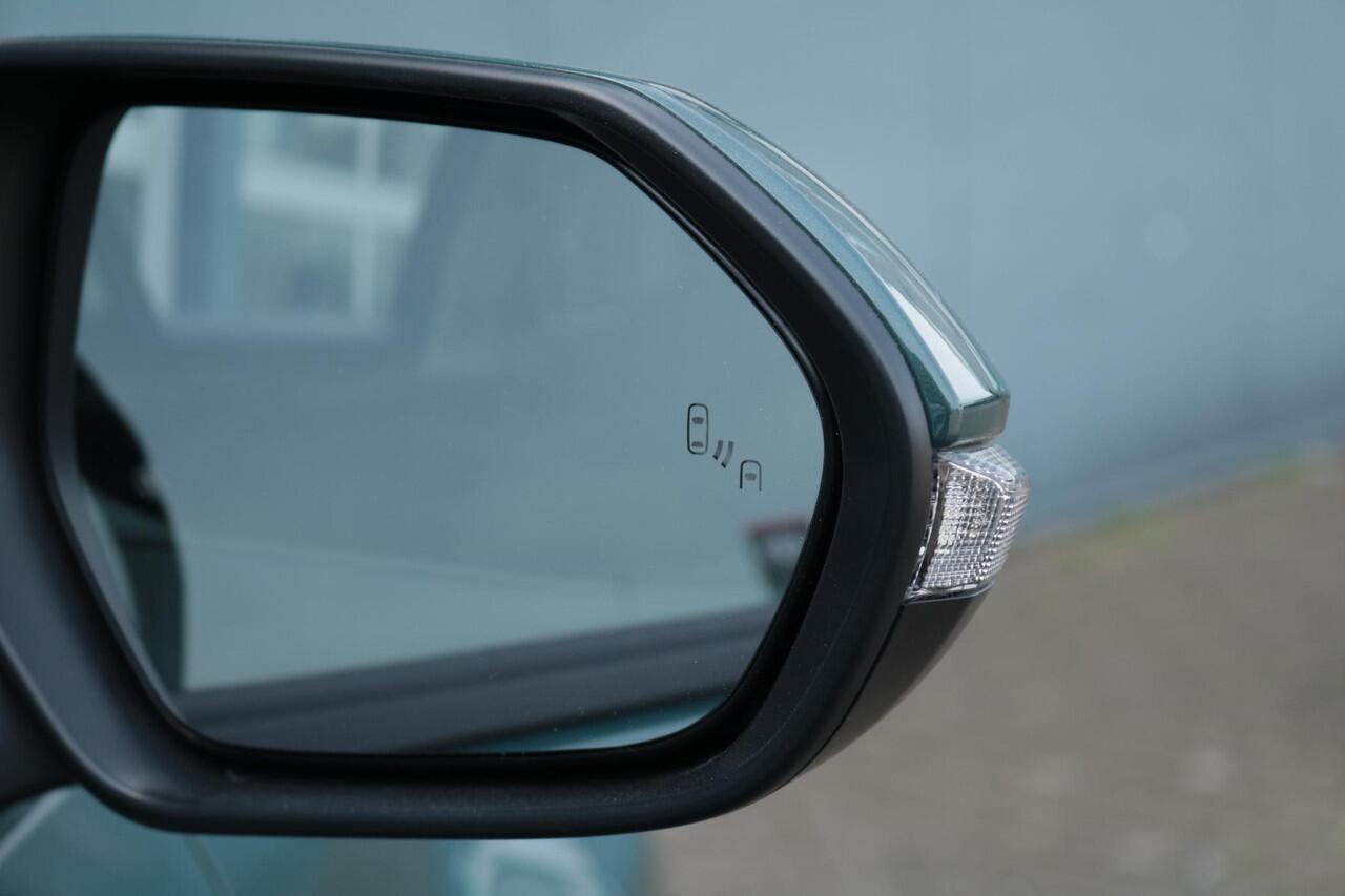 Toyota YARIS 1.5 Hybrid 115 Dynamic, Comfort Pack!, Nieuw en in november leverbaar met ¤2.000,- voordeel