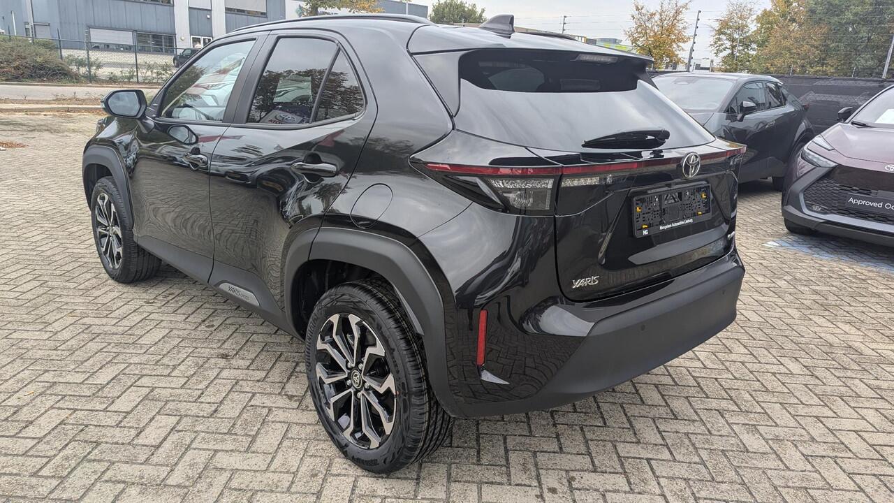 Toyota YARIS Cross 1.5 Hybrid 130 Dynamic | Rijklaar | Comfort pack | Blind spot | Sensoren