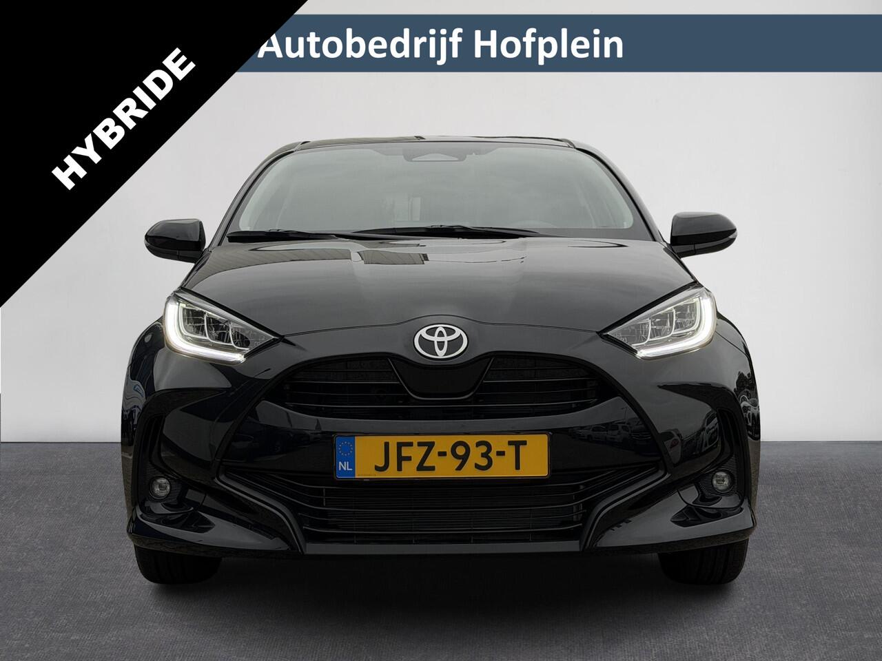 Toyota YARIS 1.5 Hybrid 115pk Automaat Dynamic | NIEUW ! | LED Verlichting | Apple Carplay/Android Auto | | Camera | Climate Control | Stoel/Stuurwiel verwarming | ( Vestiging - Vianen Tel: 0347-371248 )