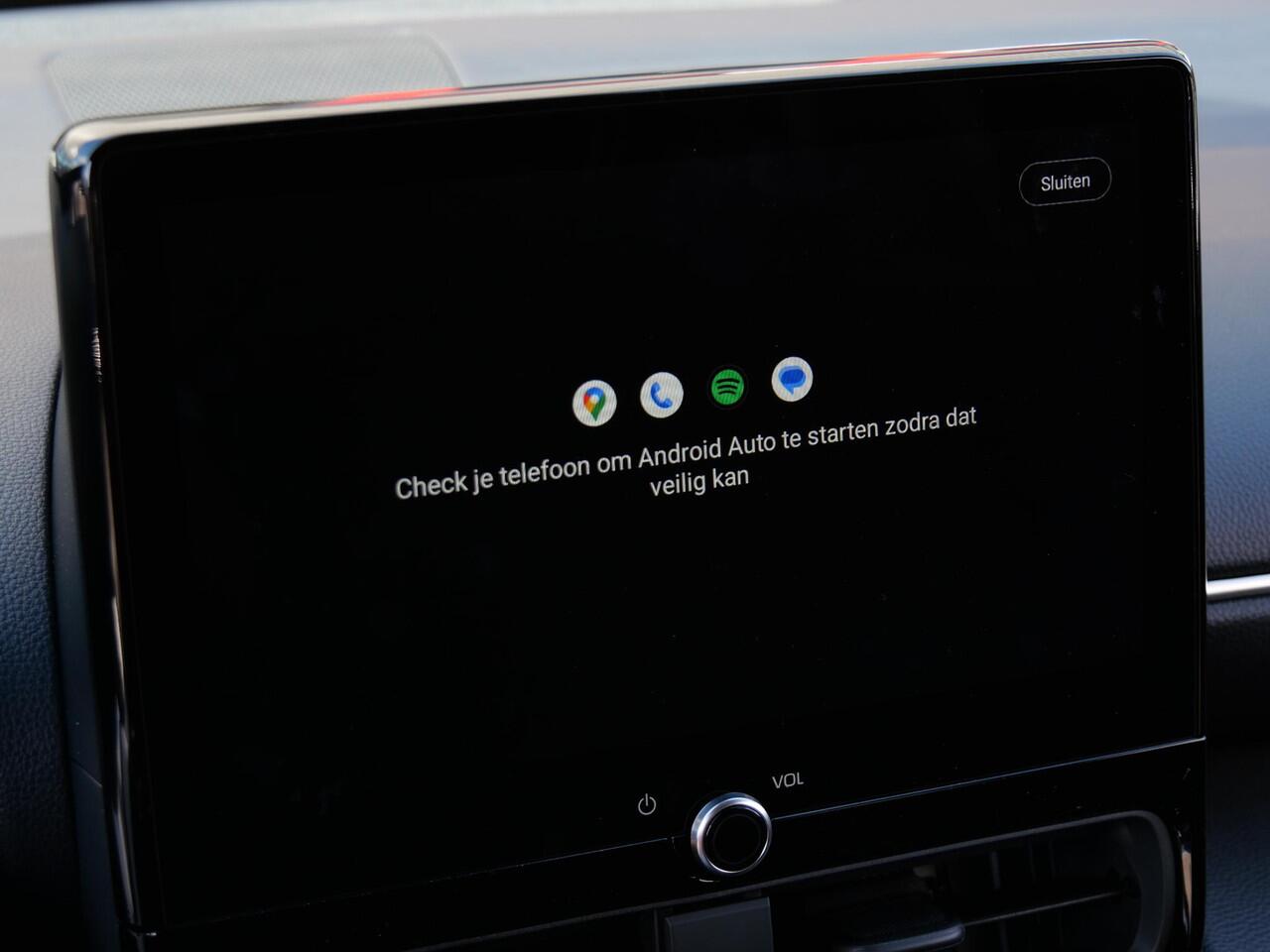 Toyota YARIS Cross 1.5 HYBRID 130PK/ CARPLAY/ WINTER PAKKET/ LED PAKKET