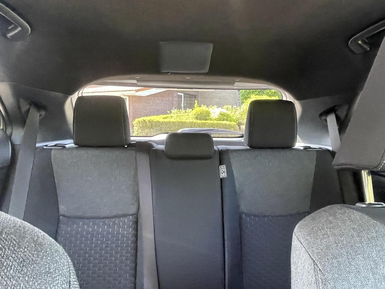 Toyota YARIS Cross 1.5 Hybrid 115 First Edition Comfort Pack