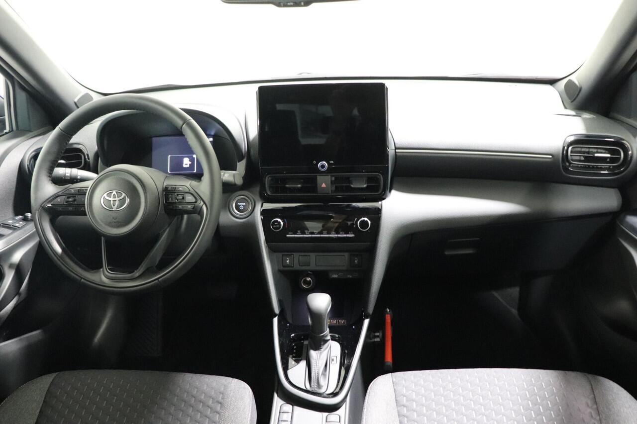 Toyota YARIS Cross 1.5 Hybrid 115 Dynamic, Comfort Pack, BSM, Sensoren, Apple Carplay/Android Auto!