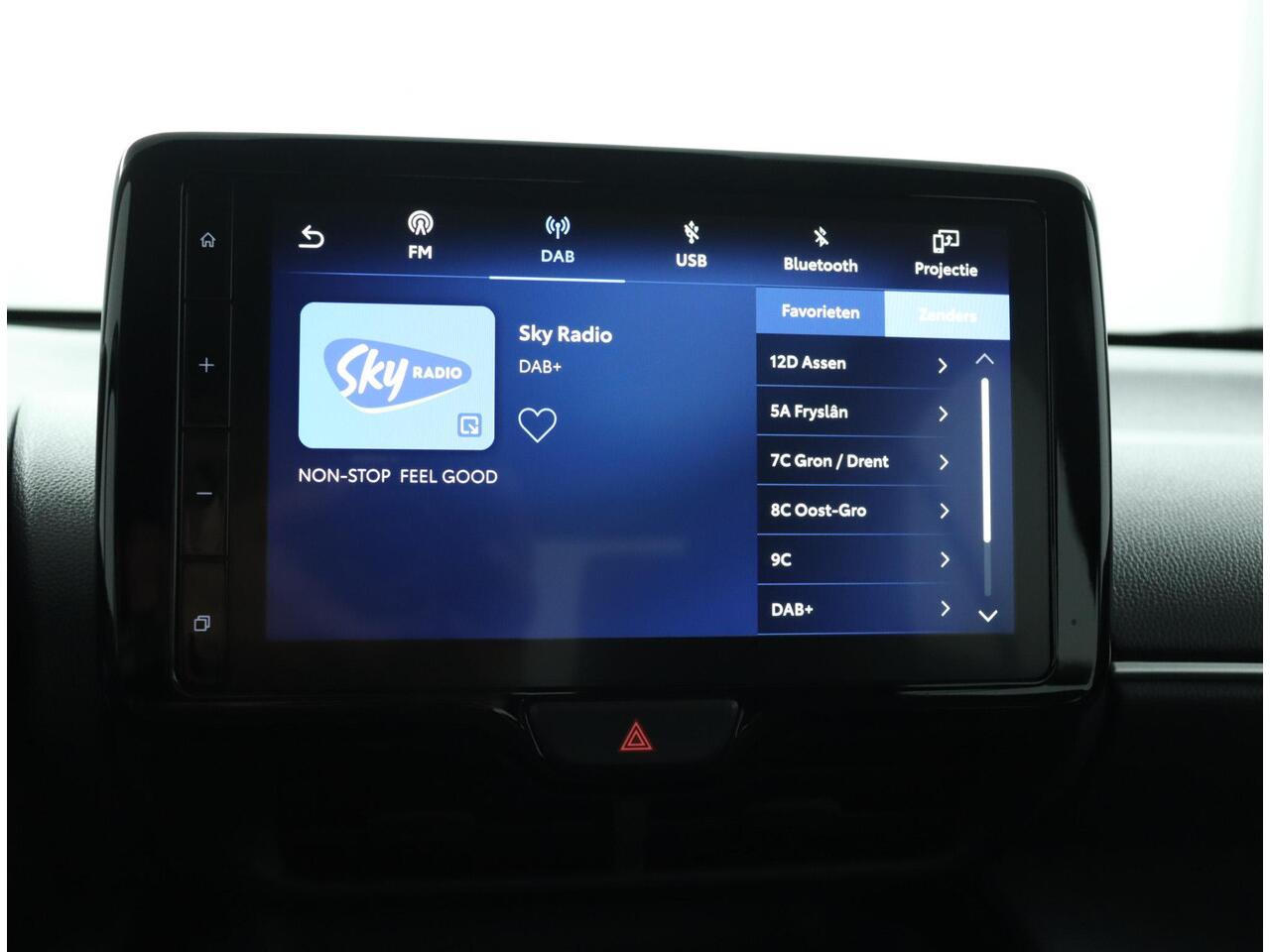 Toyota YARIS Cross 1.5 Hybrid 115 Active | Apple Carplay & Android Auto | Michelin All Seasons |