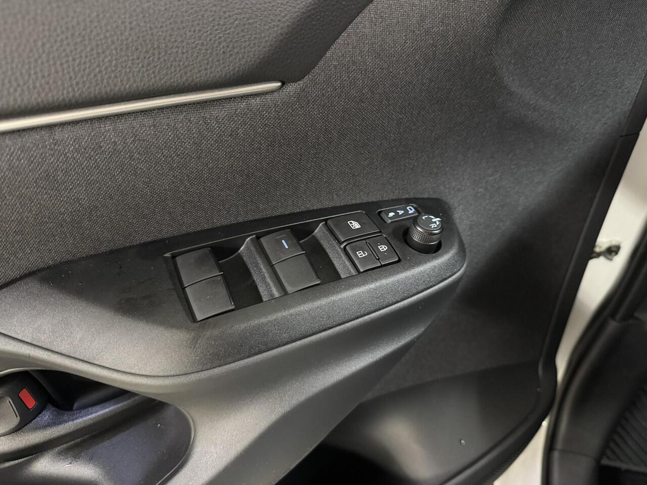 Toyota YARIS Cross 1.5 Hybrid 130 Dynamic NIEUW