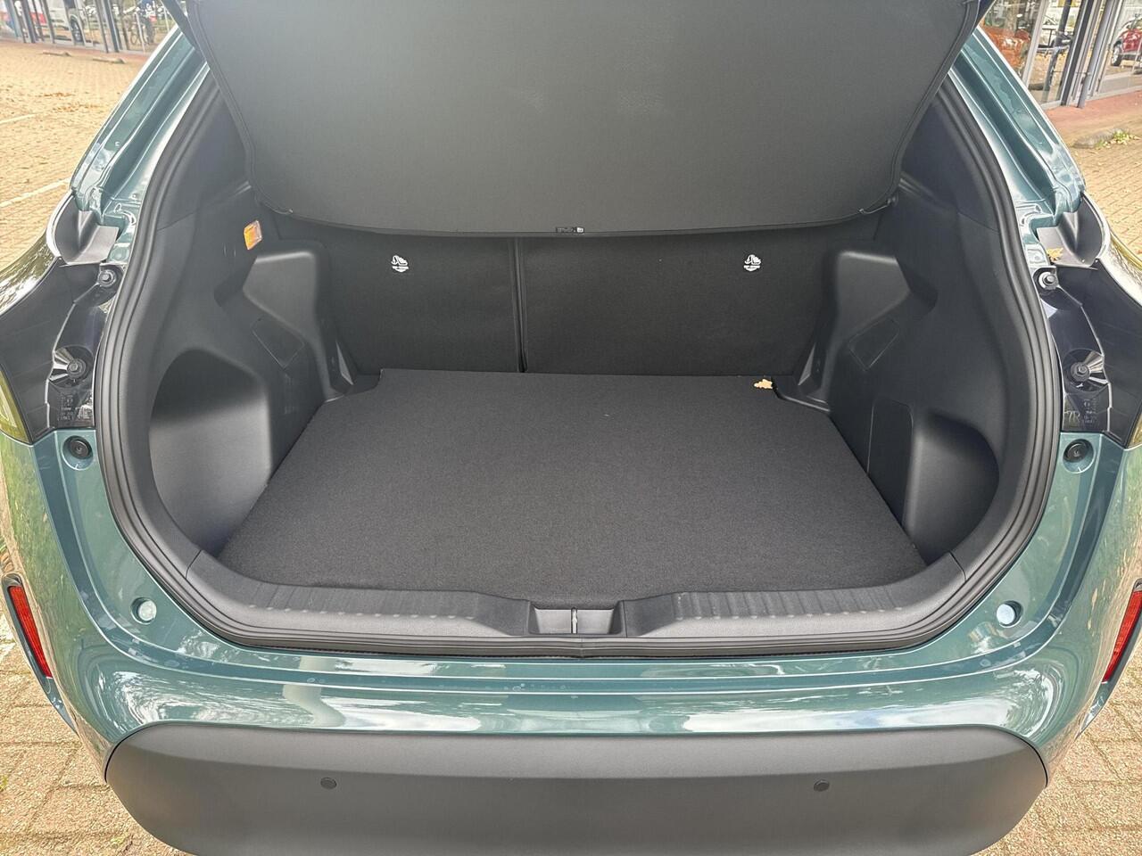 Toyota YARIS Cross 1.5 Hybrid 130 Dynamic Comfort Pack | 06-10141018 Voor meer informatie