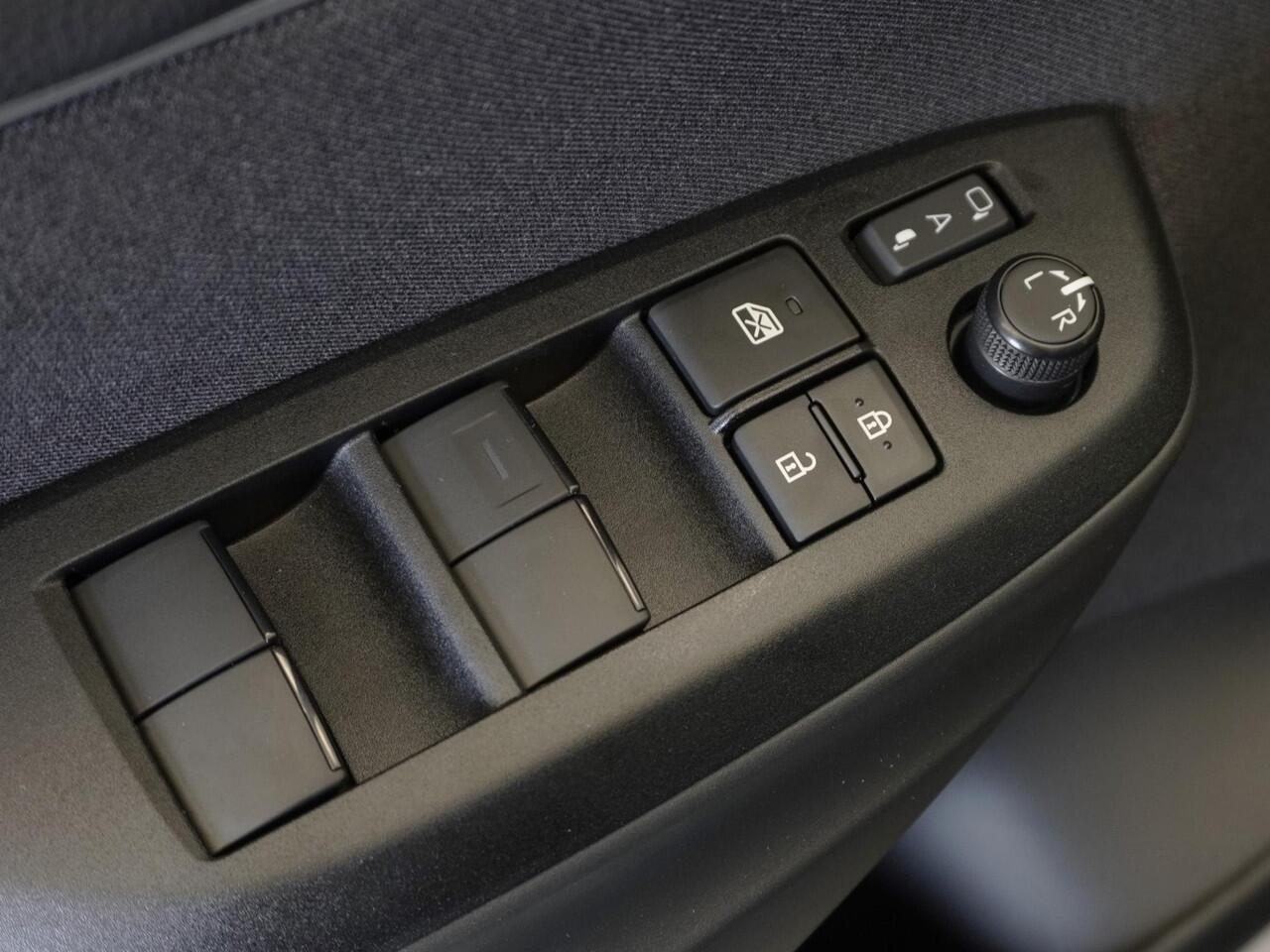 Toyota YARIS Cross 1.5 Hybrid 130 Dynamic | Comfort Pack | Ongebruikt | Fabrieksgarantie | Rijklaarprijs | Direct rijden