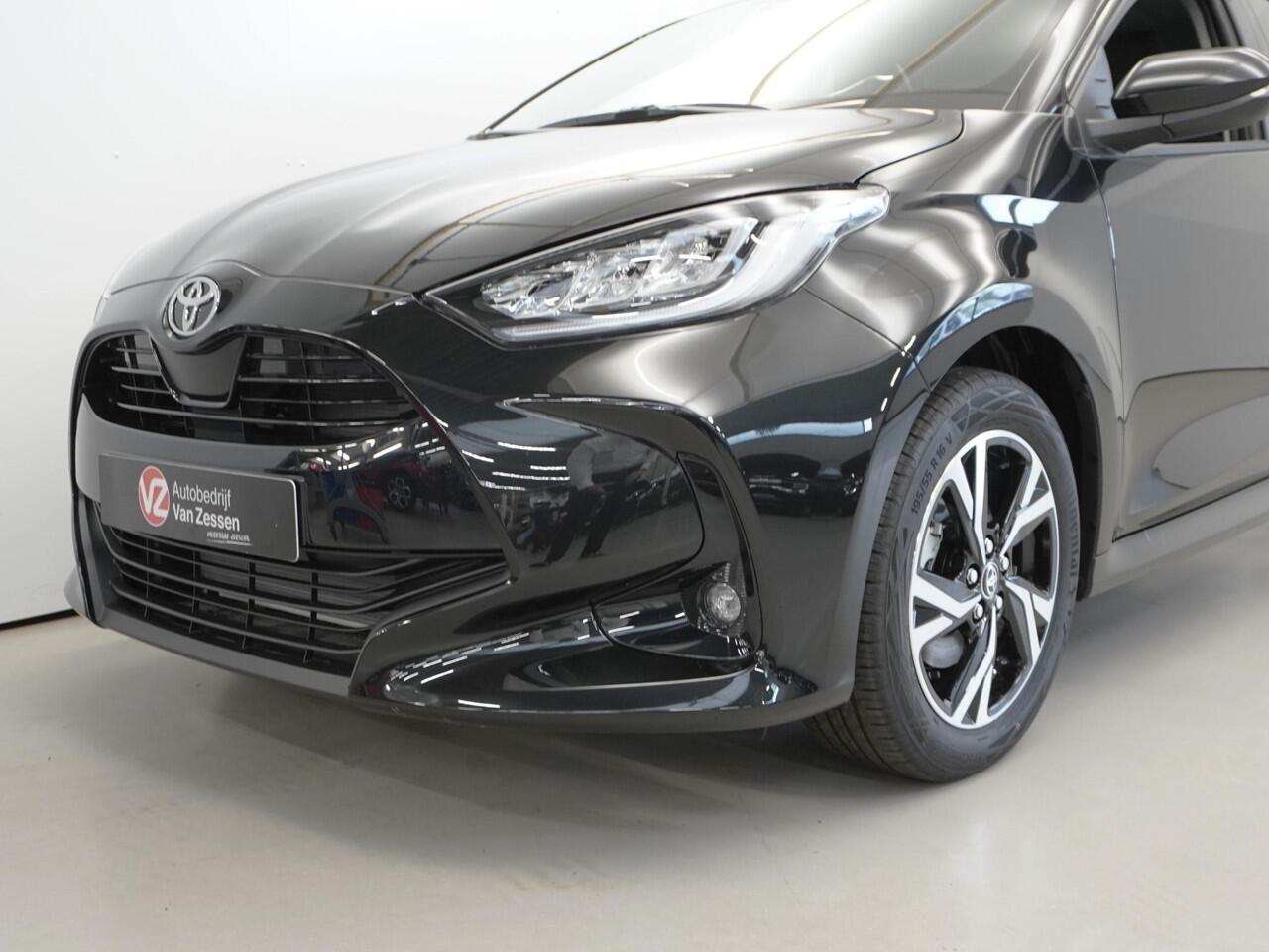 Toyota YARIS 1.5 Hybrid 115 Dynamic | Stoel- Stuurverwarming | App Connect | Ongebruikt | Rijklaarprijs