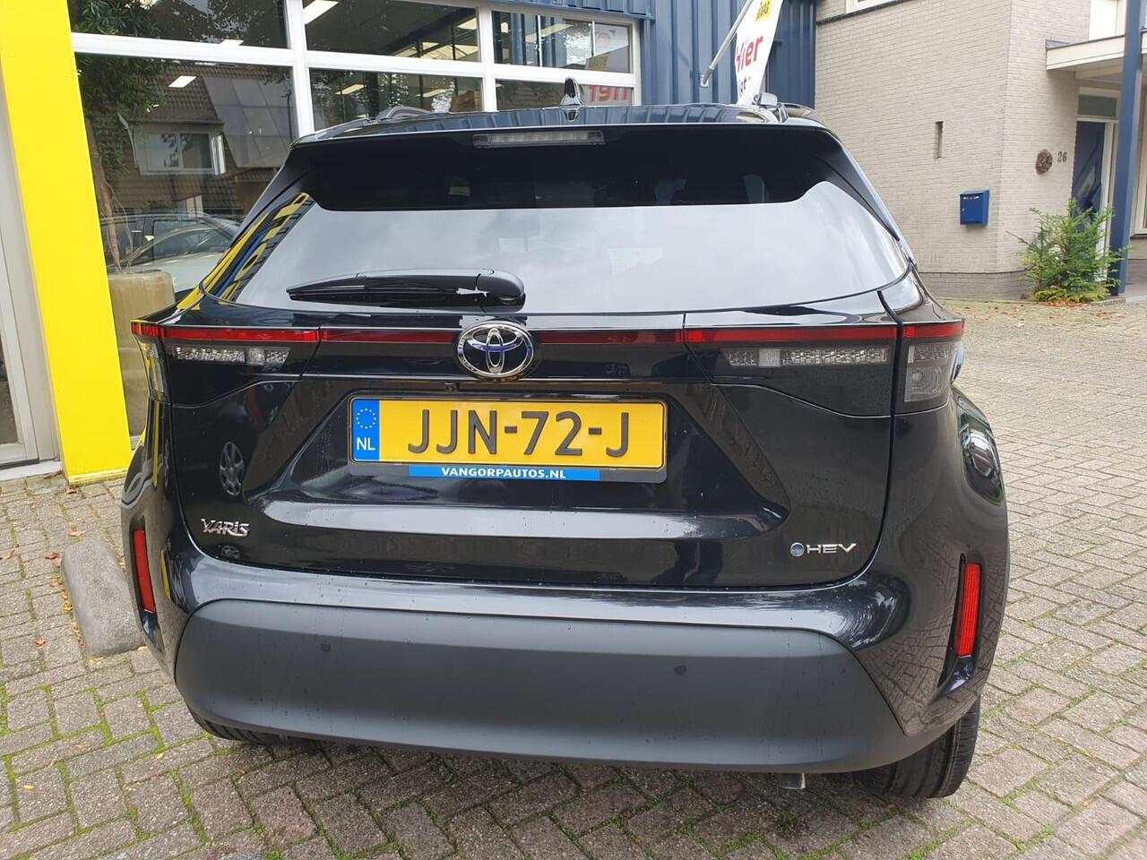 Toyota YARIS Cross 1.5 Hybrid 130pk Teamplayer All-in prijs!