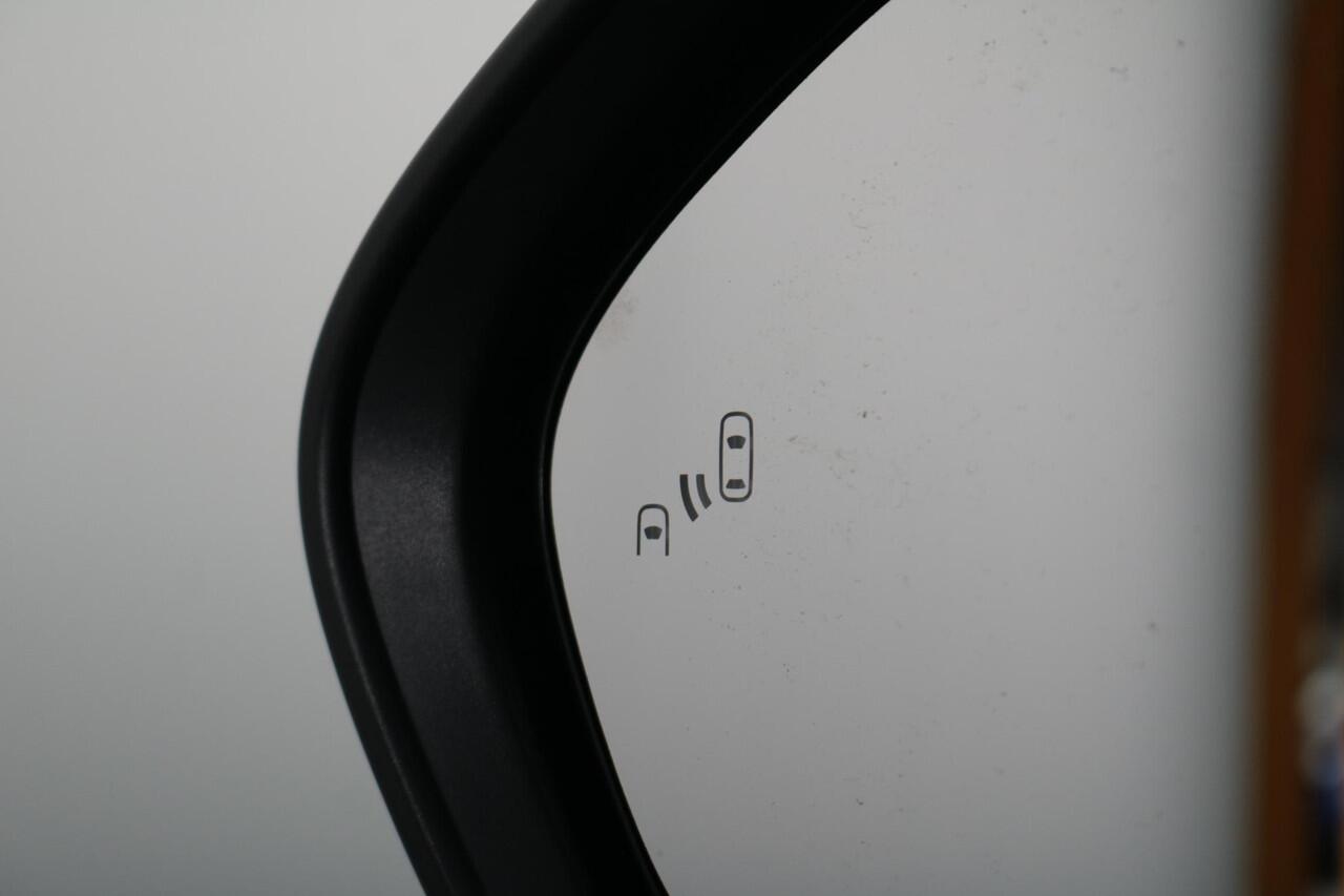 Toyota YARIS 1.5 Hybrid 115 Dynamic, Comfort Pack, Nieuw, in december leverbaar met ¤1000,- inruilpremie!