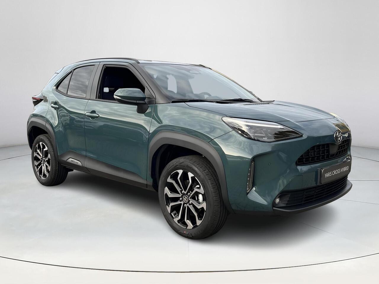 Toyota YARIS Cross 1.5 Hybrid 130 Dynamic | Uit voorraad leverbaar |